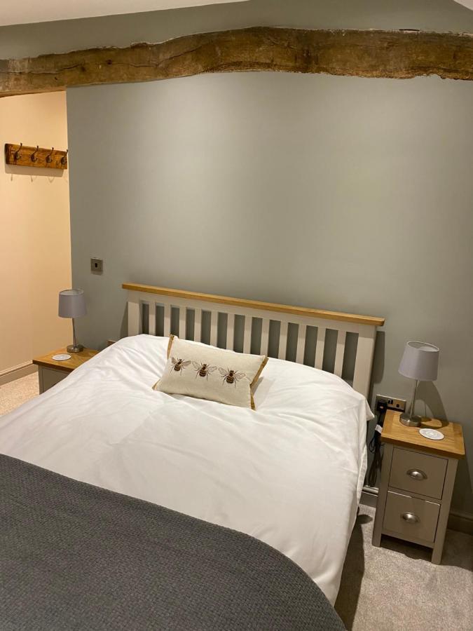 The Rose And Crown Hotel Leicester Ngoại thất bức ảnh